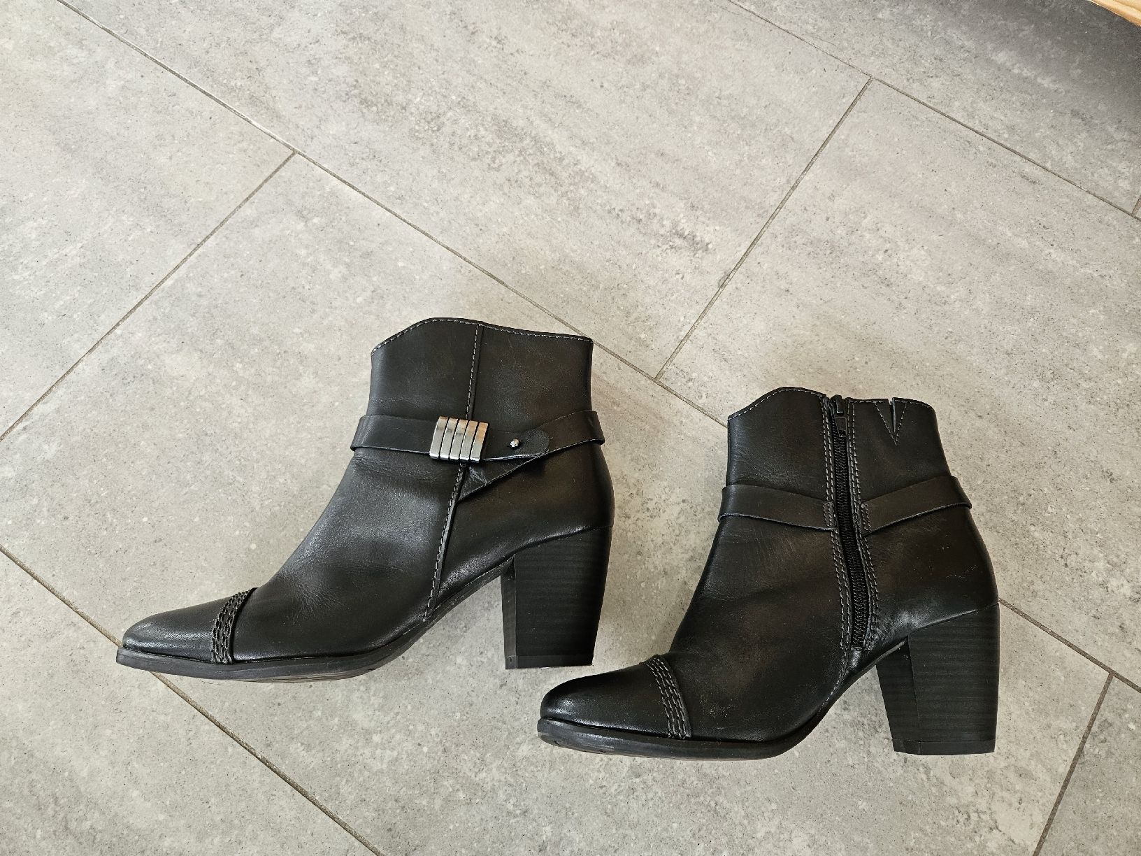 Scarpe da donna: Stiefeletten, Bonita – Nuovo (secondo la descrizione) da Wiesendangen venduto da Sinhuk 2