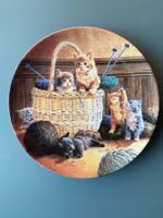 Katzenteller "Kätzchen beim Spielen" von Jan, Ø 19cm