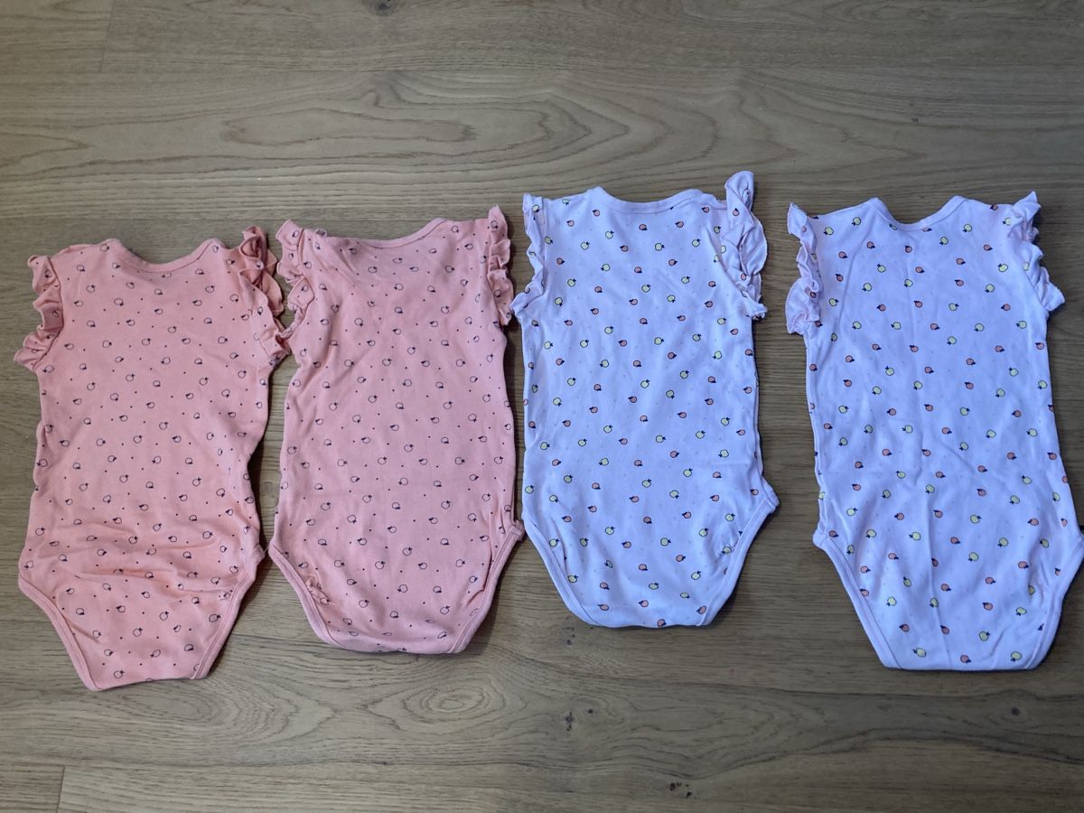 Migros Biancheria intima: 4 Bodys Sommer Gr. 62/68  – Usato da Oberstammheim venduto da Annatina11 1