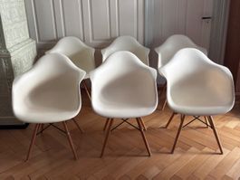 6x Eames Armchairs (REPLICA), Kunststoff crème
