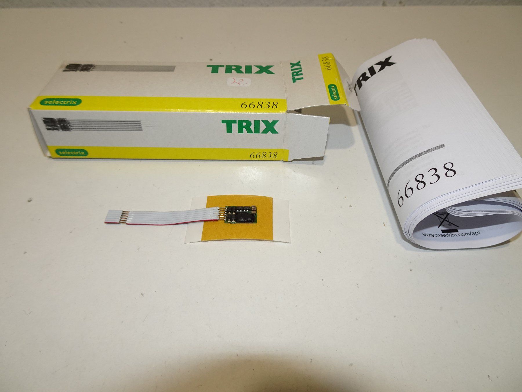 Trix Modelleisenbahnen: Trix Selectrix Digital Decoder 66838 – Neu (gemäss Beschreibung) aus Luzern von  1