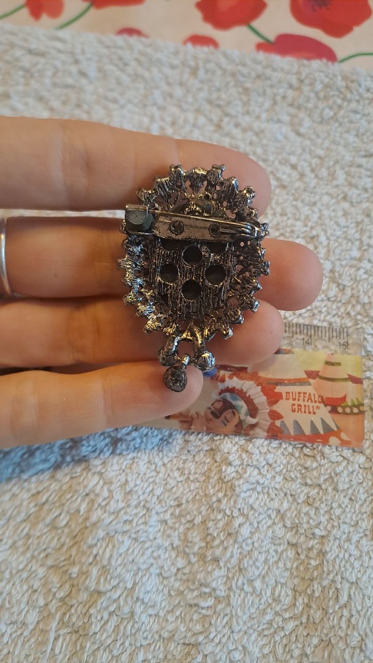 Spille & Fermagli: Broche vintage camée gris et strass - Élégance assurée! – Nuovo (secondo la descrizione) da Bernex venduto da Dariafr 2
