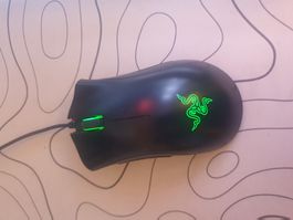 Razer DeathAdder Essential Maus schwarz guter Zustand