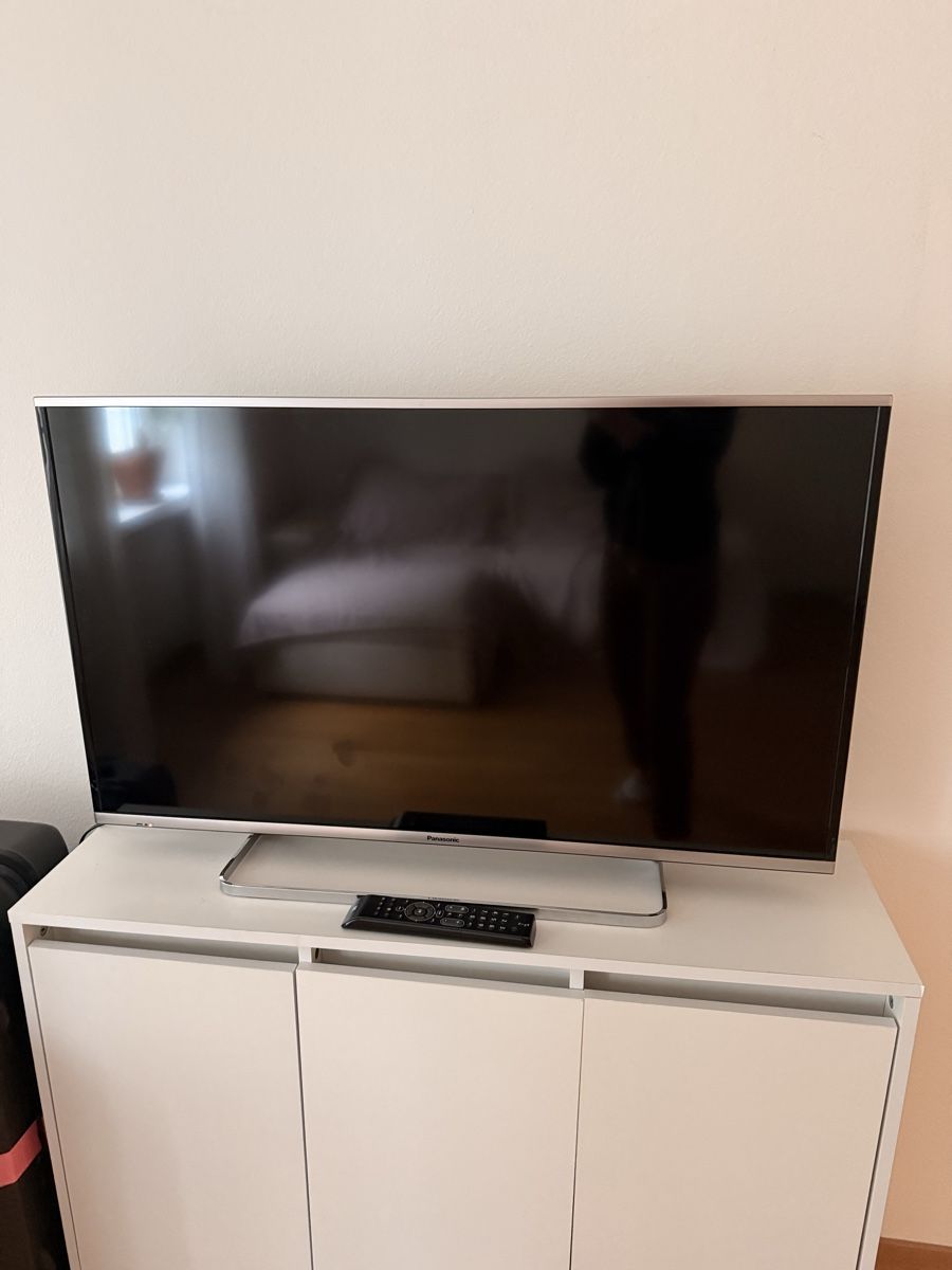 Televisori: Panasonic TV – Usato da Zürich venduto da smk_mh2n
