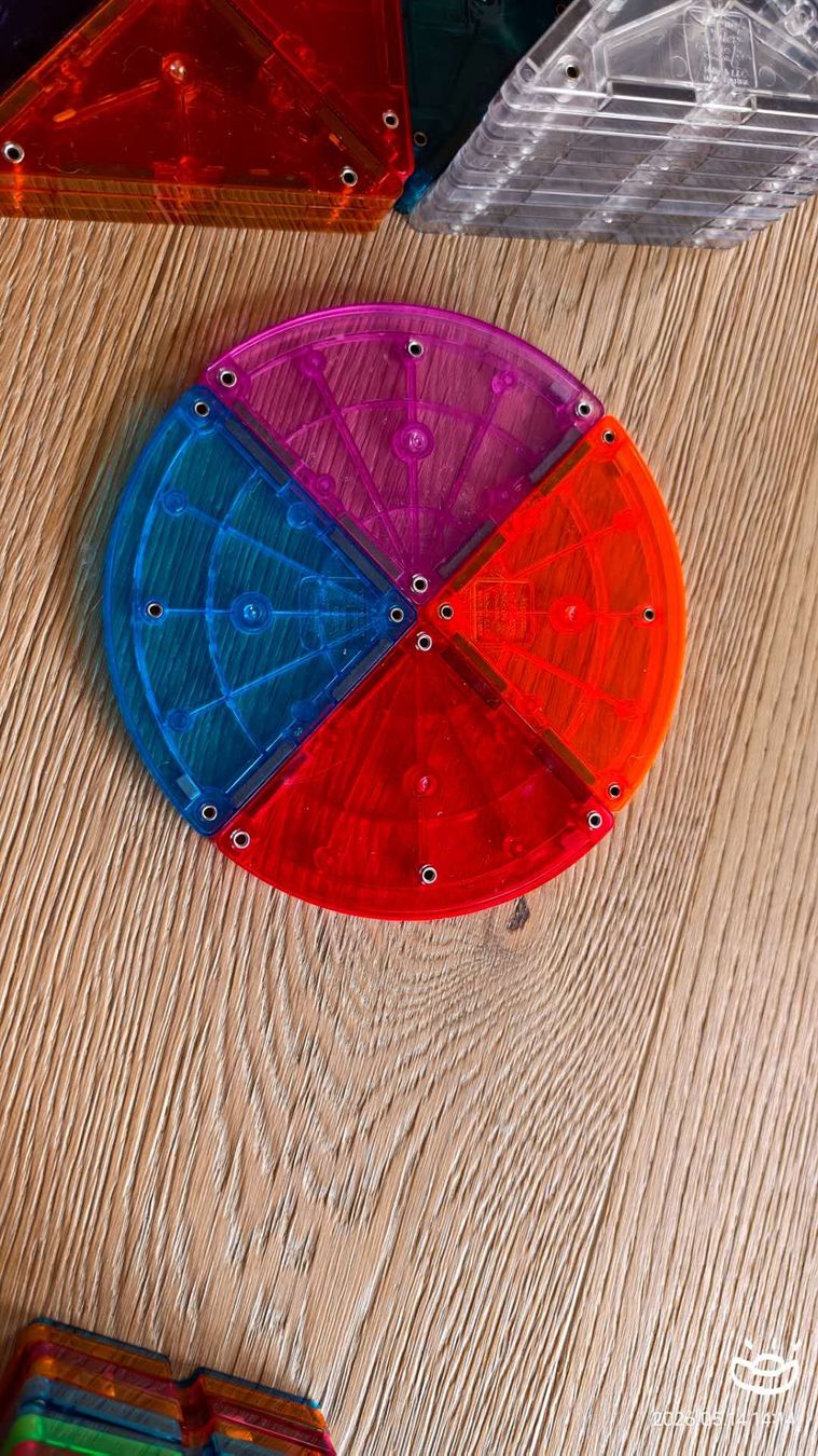 Kit di costruzioni: Magna-Tiles magnetische Bausteine – Usato da Nussbaumen AG venduto da jot_ks2f 4