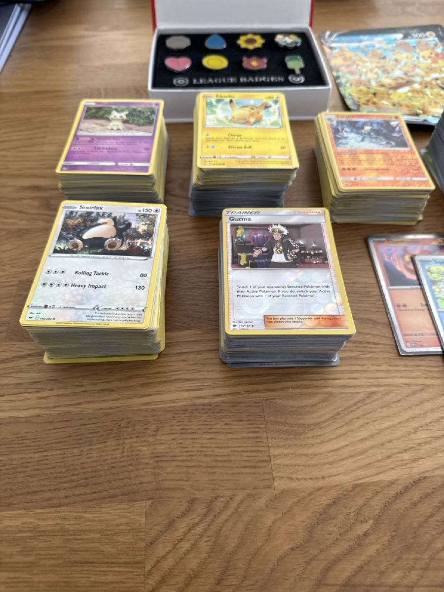 Pokémon Carte collezionabili: Pokemon Sammlung - Karten, Pins, Sticker, sealed Booster – Nuovo (secondo la descrizione) da Amriswil venduto da sim_nlb6 1