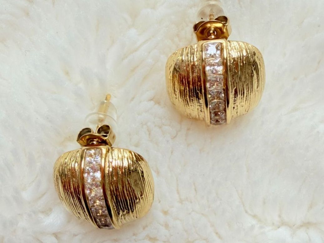 Boucles d'oreille: Ohrringe – Neuf avec emballage d'origine à Würenlos par Abracadabra26