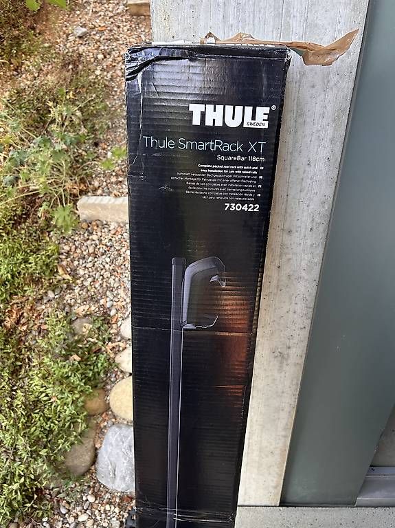 Barres de toit: Dachträger Thule SmartRack XT SquareBar 118cm  – D'occasion à Uerkheim par Pata180817