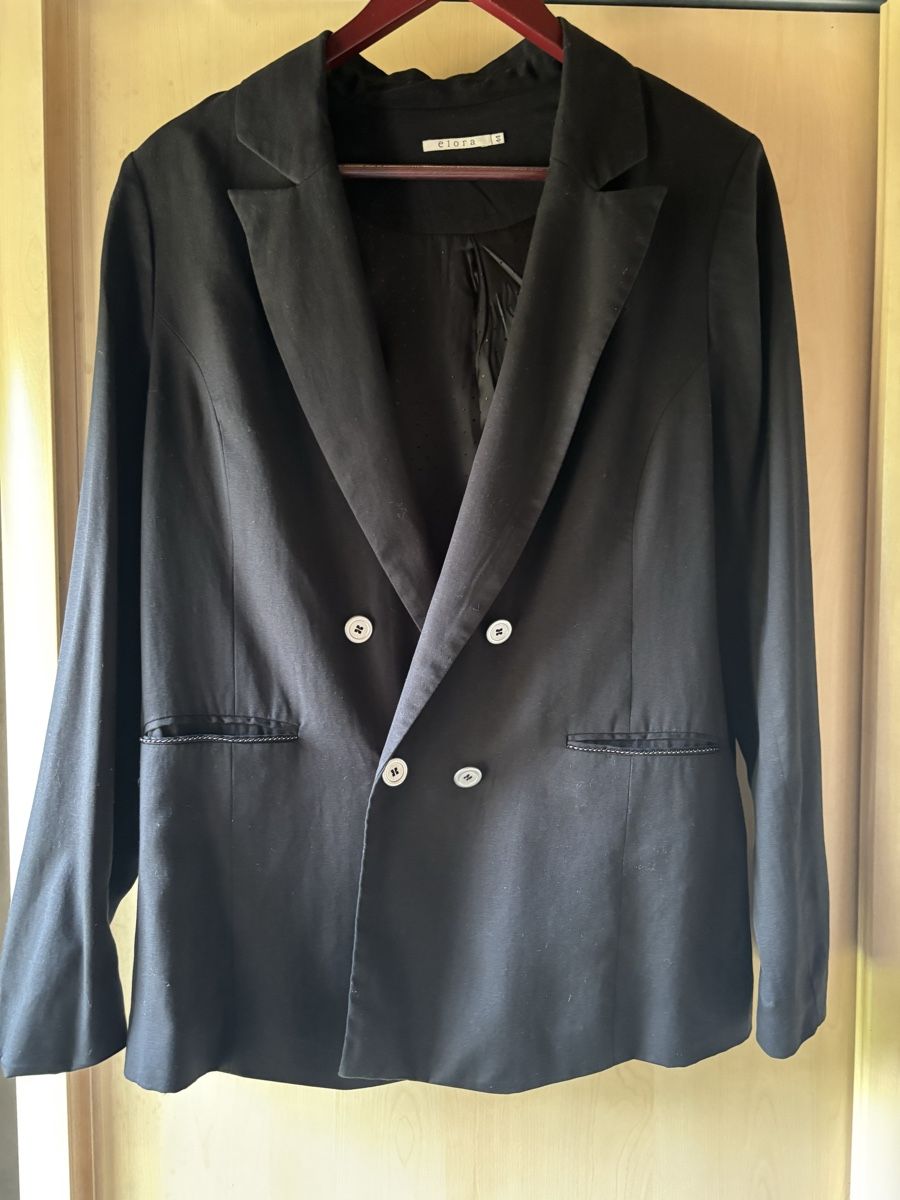 Giacche: Blazer ELORA taille 44 – Usato da Bernex venduto da mar_82vn 1