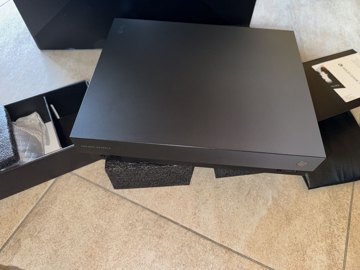 Microsoft Console: Xbox one x projet scorpion – Usato da Fully venduto da rafwe 7