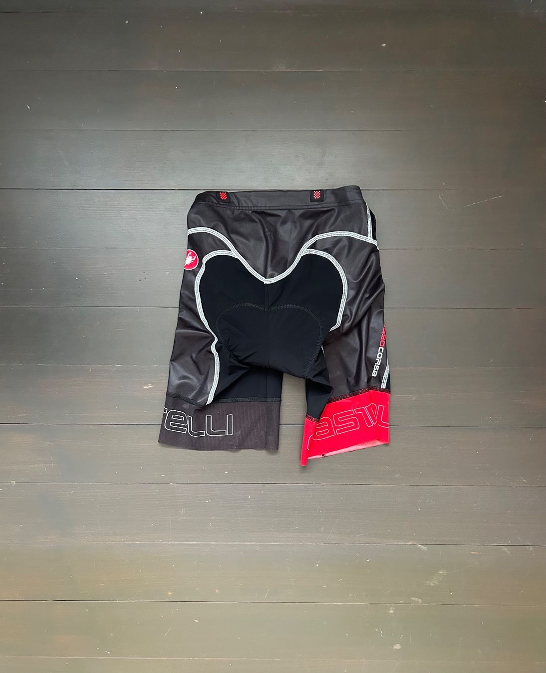 Castelli Pantaloni: Castelli short triathlon homme – Usato da Bern venduto da CarolineSey 1