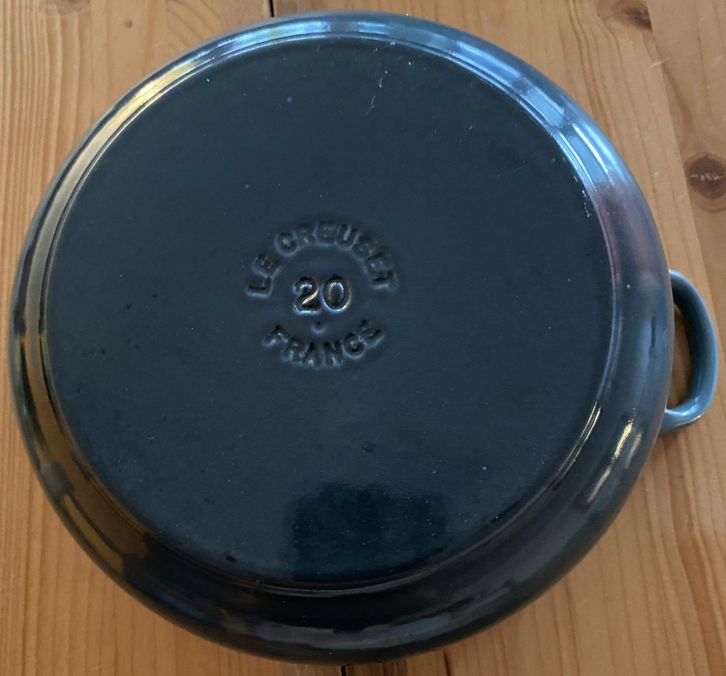 Le Creuset Casseroles: Le Creuet-Bräter – D'occasion à Zweisimmen par Vanil 3