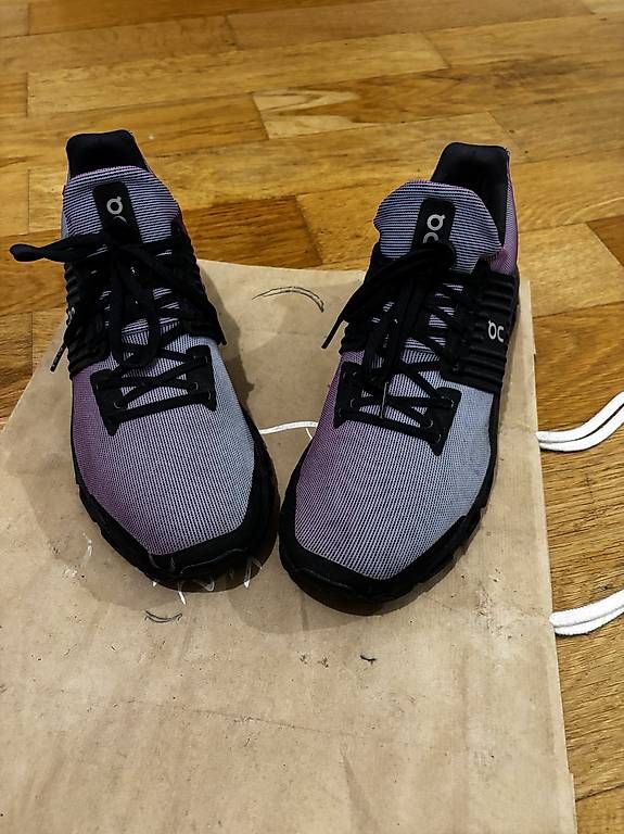 Scarpe da uomo: On Limited Edition  – Usato da Basel venduto da thorfromabove 3