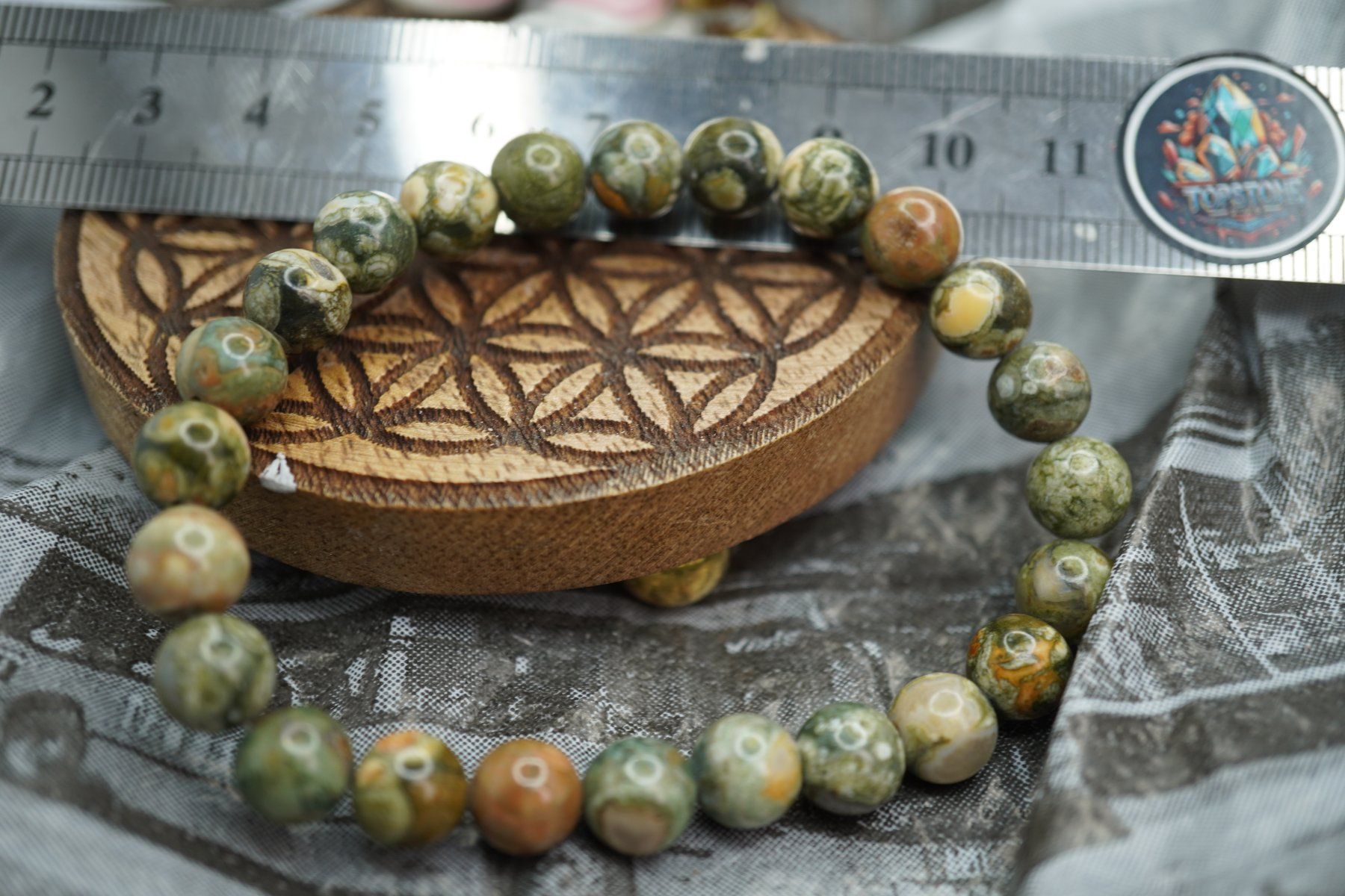 Minerali & Pietre curative: Urwaldryolith     Armband 8mm    (Räumung!) – Nuovo e nell'imballaggio originale da Eschenbach SG venduto da topstone