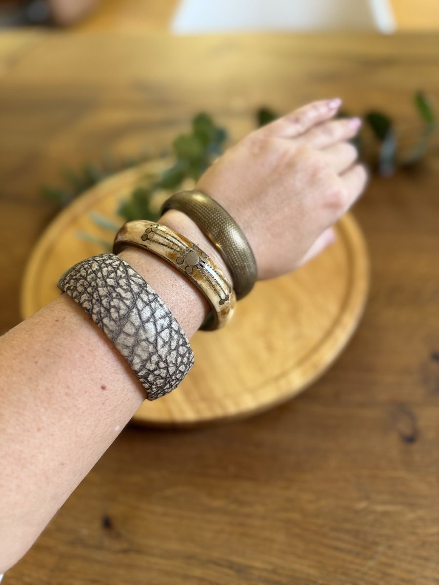 Bracciali & Braccialetti: 3x Boho Armreifen / Armbänder Set – Usato da Neerach venduto da Meli_sara 1