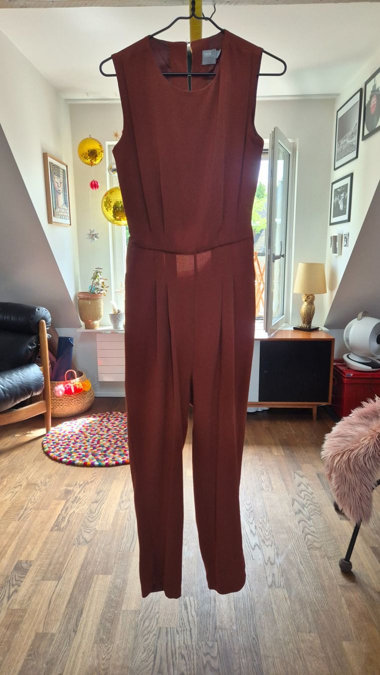 Asos Tute: Asos rust open back jumpsuit – Usato da Zürich venduto da monadiederich