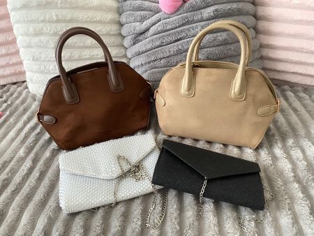 4 Handtaschen Damen in Braun, Beige, Weiss, Schwarz