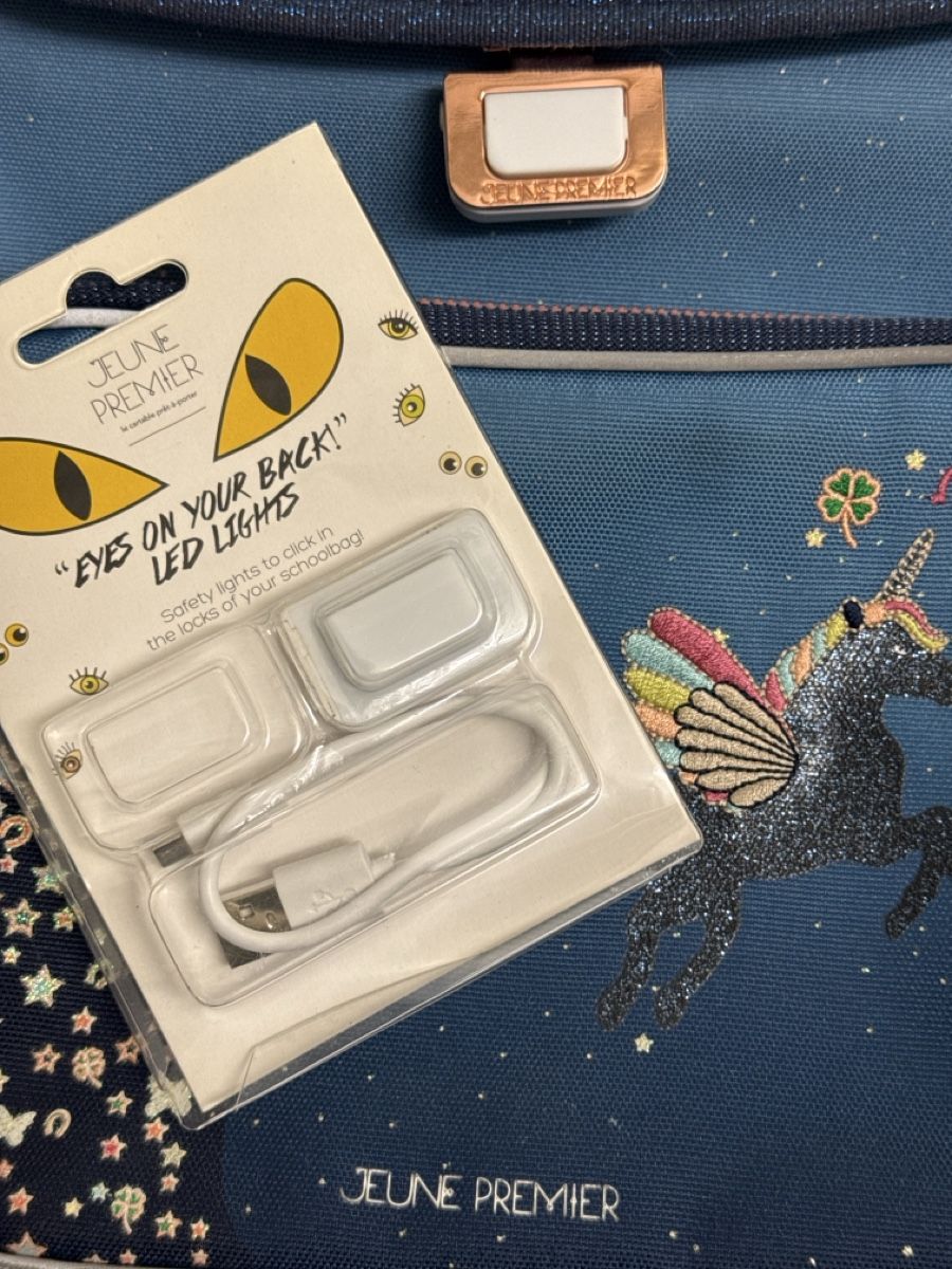 Kindertaschen: Jeune Premier Rucksack, Schulthek, Einhorn Design – Gebraucht aus Zürich von starsz 3