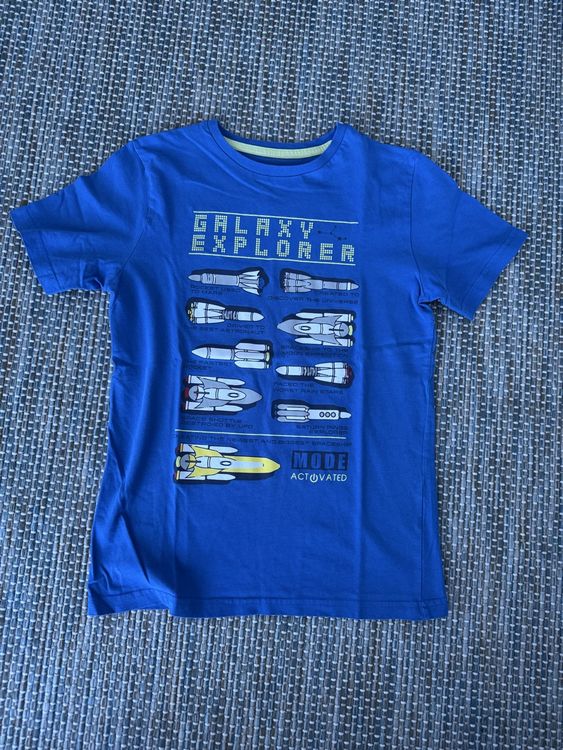T-shirt taille 146 galaxy 1