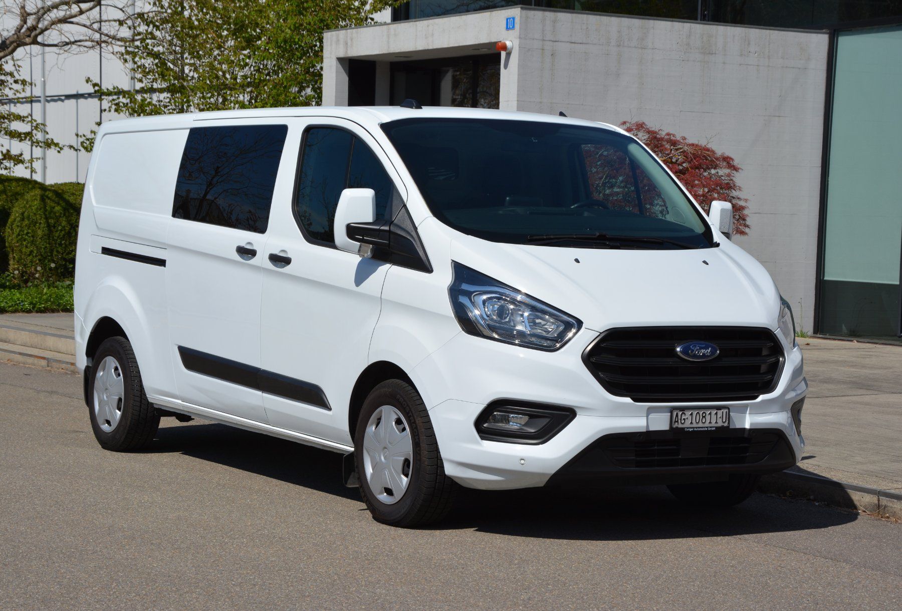 Ford Veicoli commerciali: FORD Transit Custom Van 300 L2H1 Trend A – Usato da Oberkulm venduto da Curiger-Automobile