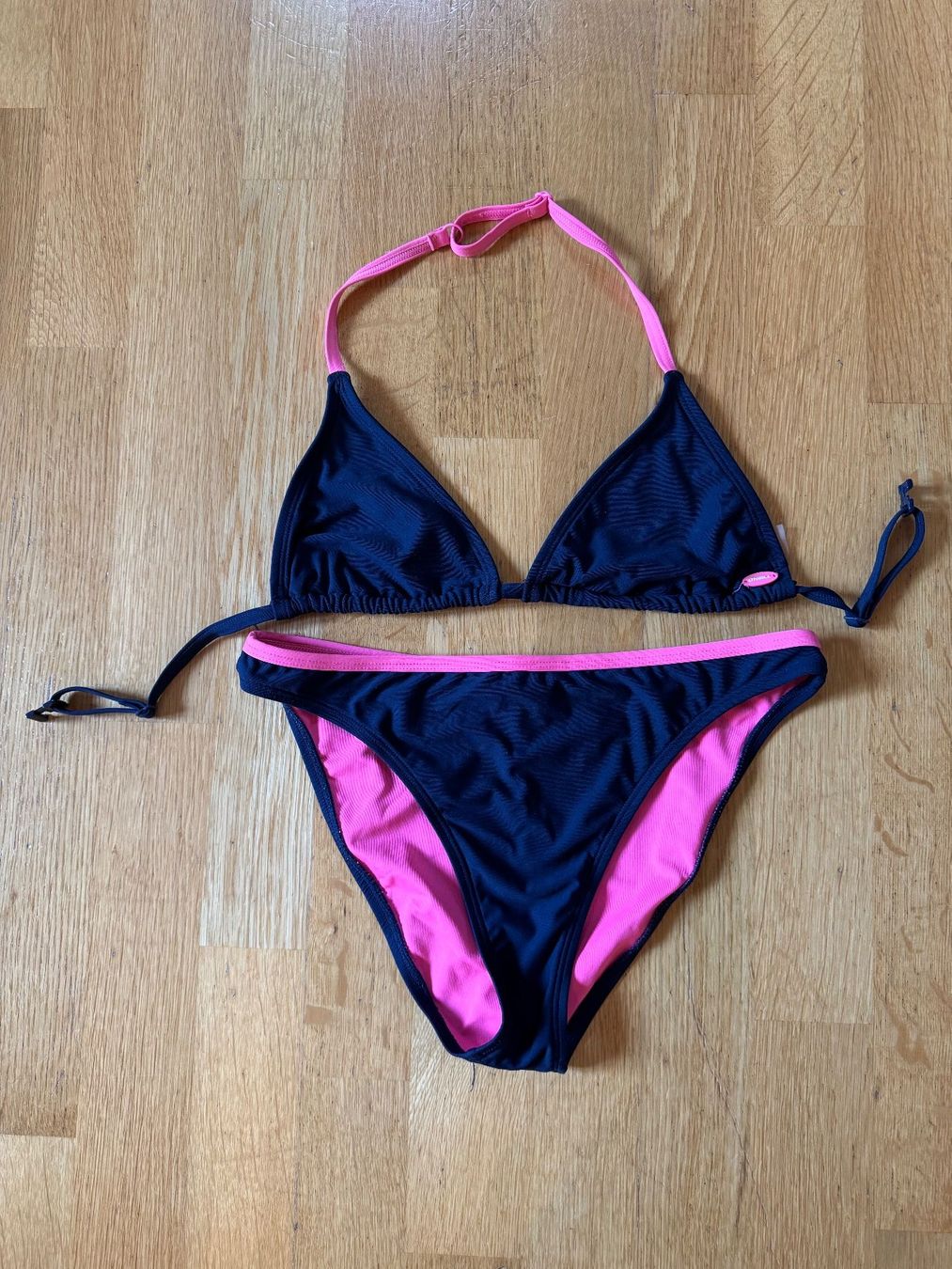 O'Neill Costumi da bagno & Bikini: O,Neill Bikini – Usato da Spiez venduto da HomeShoppingSpiez