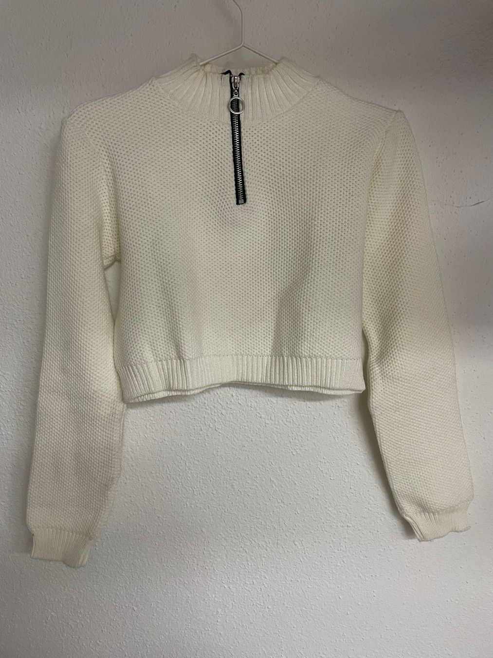 Maglioni & Felpe: Pullover. Cropped. 34. Weiss. Missguided. Petite. – Usato da Nussbaumen AG venduto da iva_