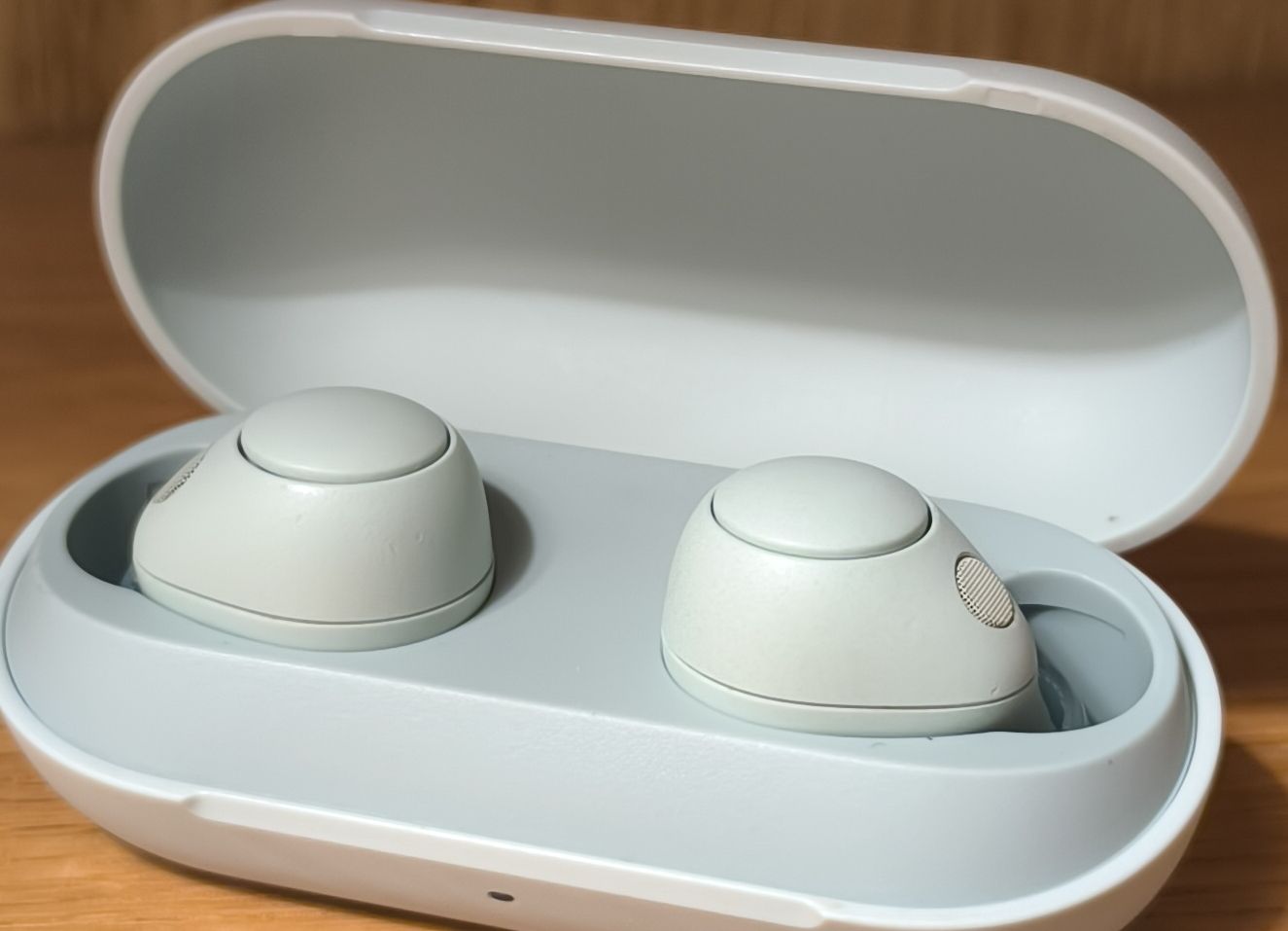 Sony Cuffie: Sony WF-700N hellgrün (ANC) – Usato da Bürglen TG venduto da bluu
