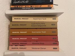 29 Bücher auf Türkisch - Dünya Edebiyat