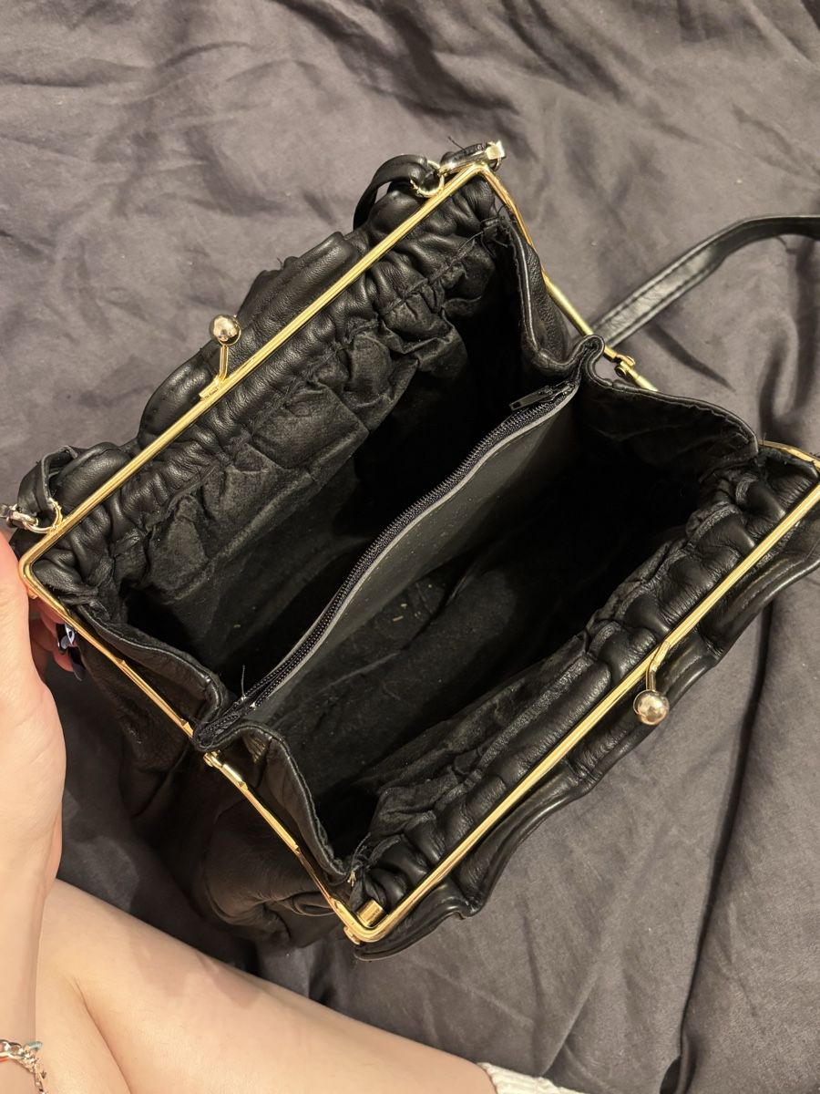 Borse da donna: Vintage Black Patchwork Leather Kiss-Lock Handbag – Usato da La Chaux-de-Fonds venduto da joa_jk5g 2