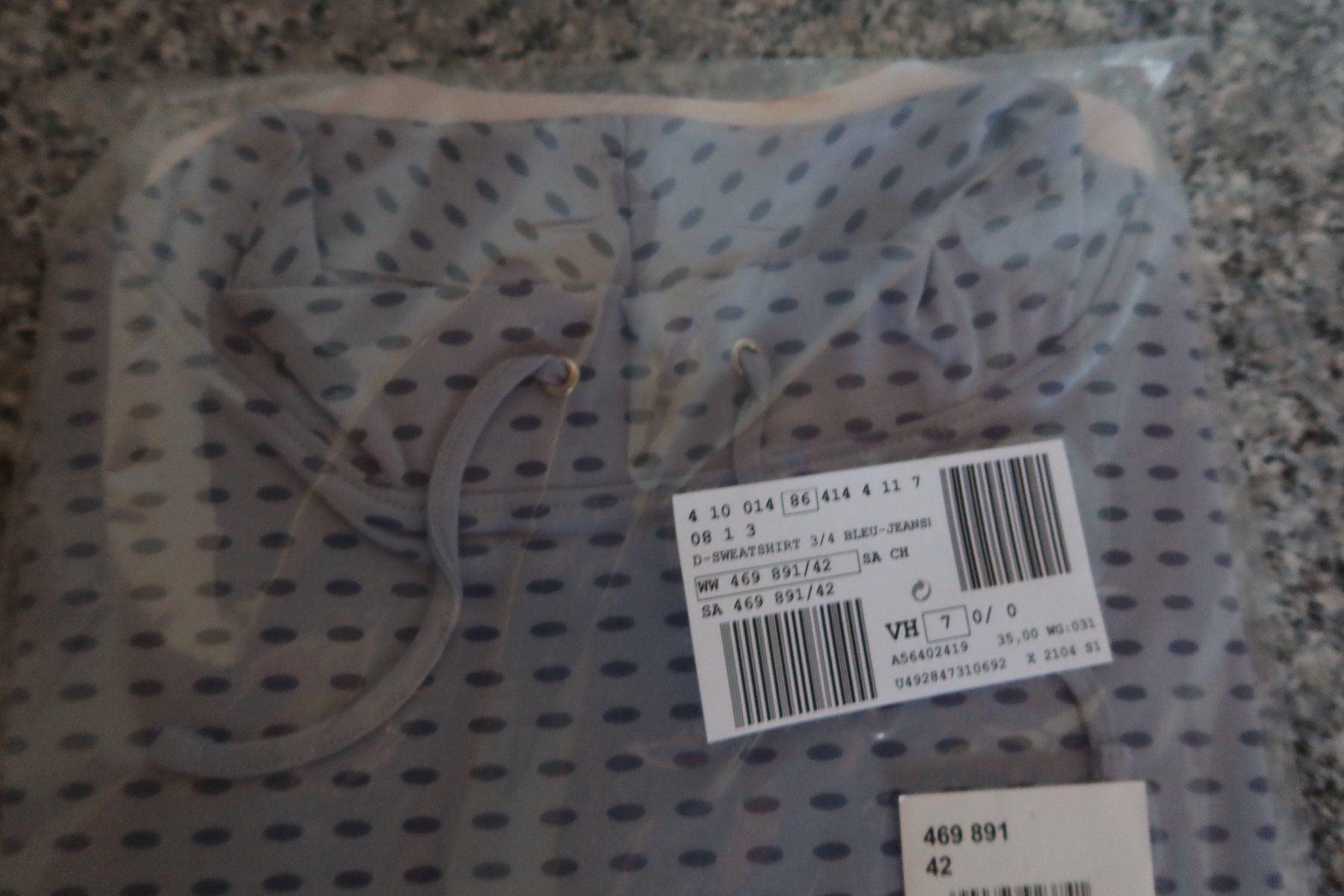 T-Shirts: Damenshirt – Neu und originalverpackt aus Täuffelen von Cindybussy 1