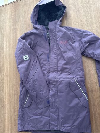 Neue Jack Wolfskin Jacke Gr. 152 -ganz neu!