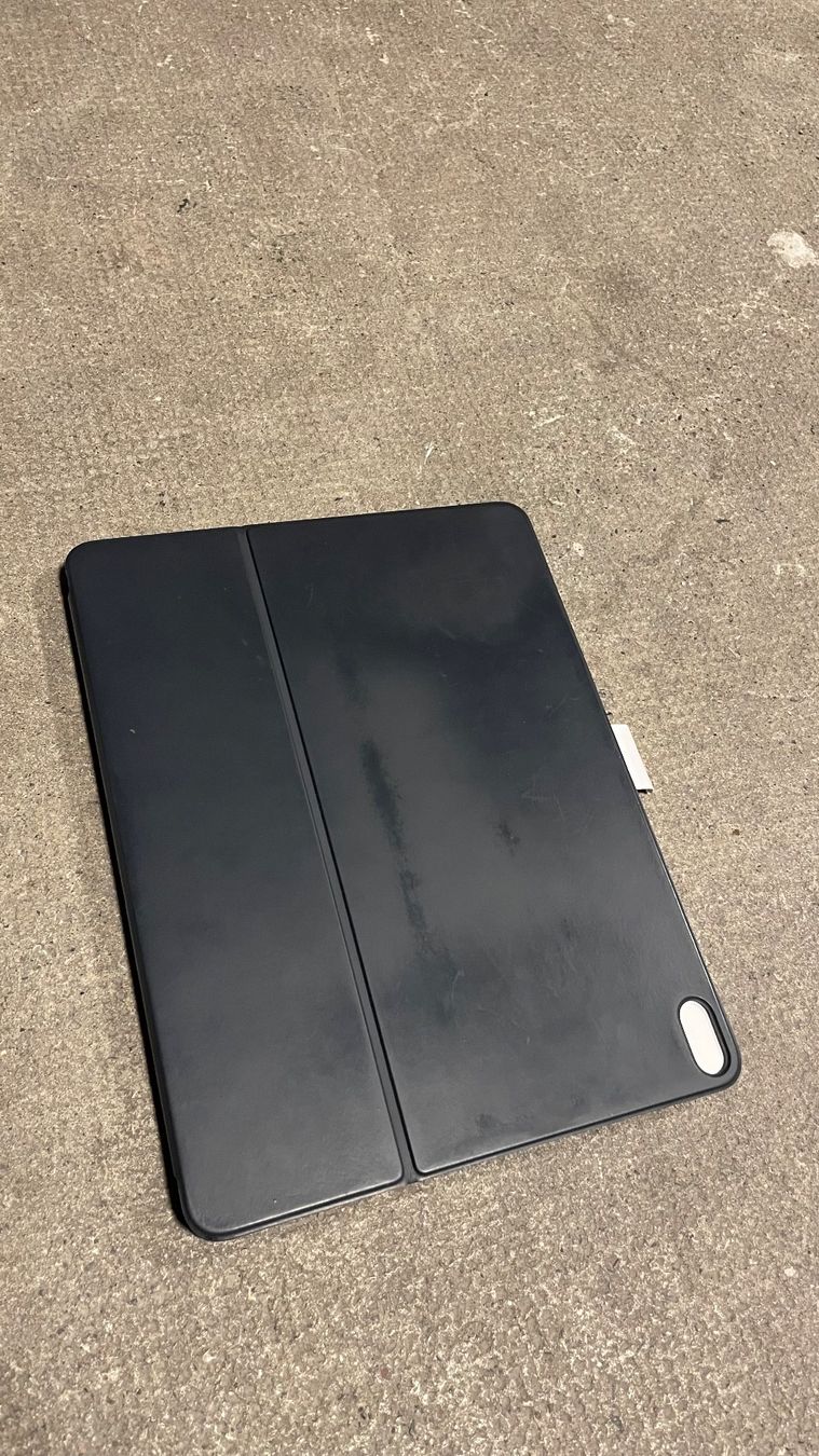 Apple Tastiere: Apple iPad Pro Smart Keyboard Folio 12.9 – Usato da Basel venduto da viv_vk85 2