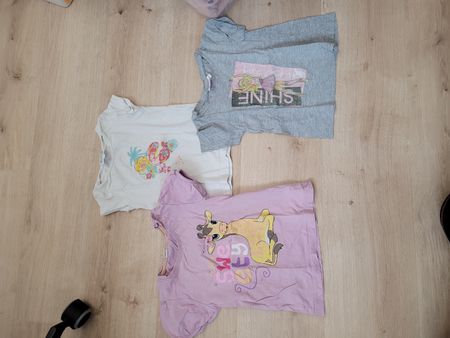 T shirts Gr. 98