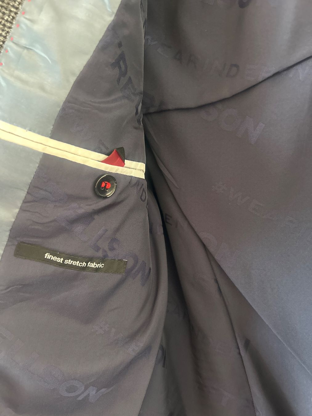 Strellson Giacche: Veste Strellson 50 slim fit – Usato da St-Aubin-Sauges venduto da vildfr 1