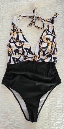 Badeanzug Gr. XL (42/44, Cup B/C)