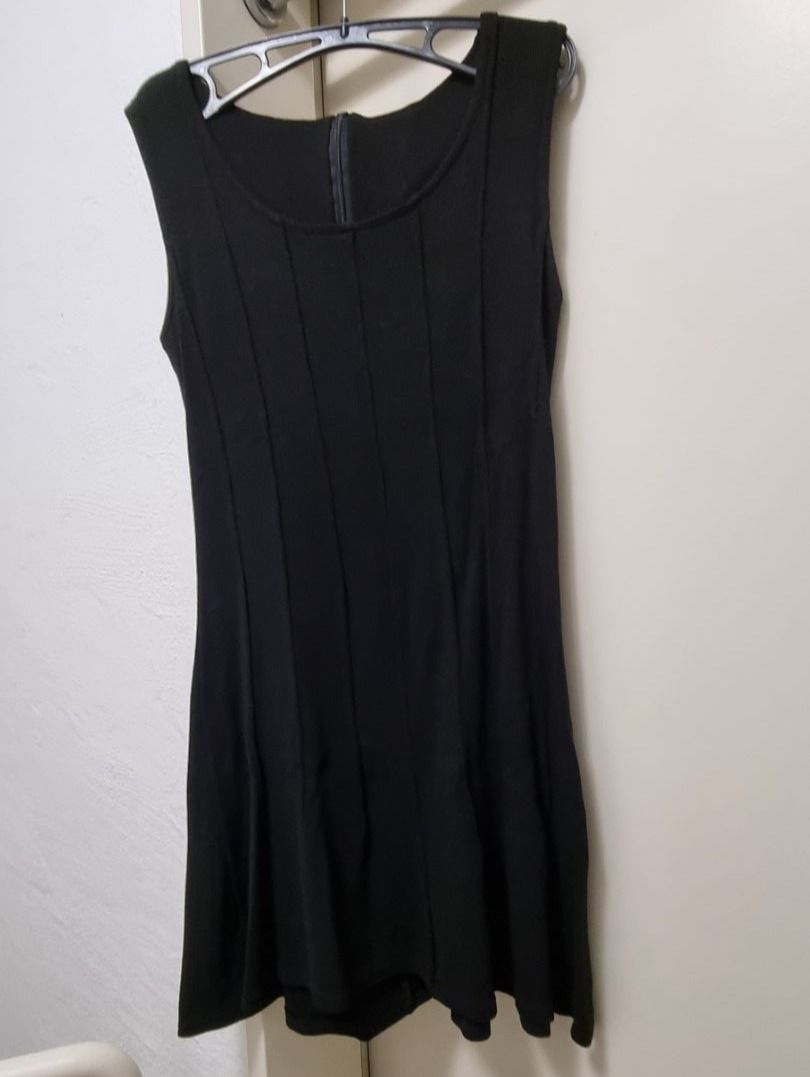 Robes: Kleid, Rock schwarz Gr. S – Neuf (Voir description) à Geroldswil par Agapanthus22