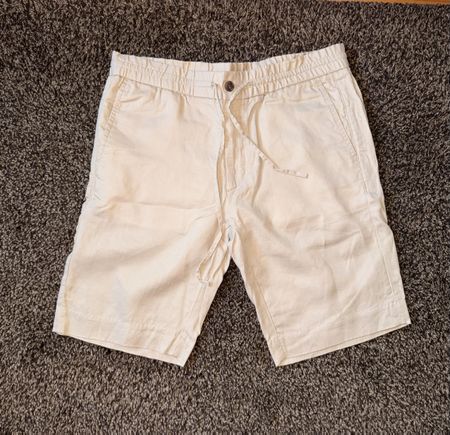 Hugo Shorts Herren beige Grösse 48 guter Zustand