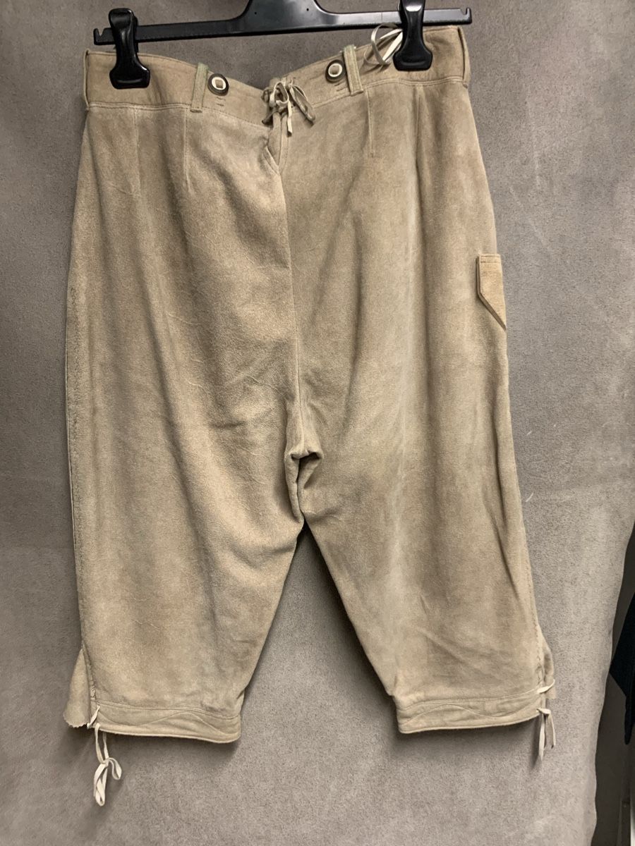 C&A Hosen: Lederhosen Damen 40 – Gebraucht aus Unterseen von jpowers1971 4