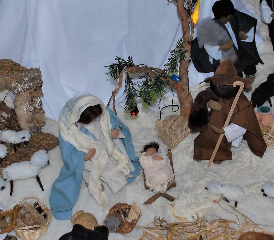 Figurines: Krippenfiguren samt Zubehör – D'occasion à Meggen par spyder718 3