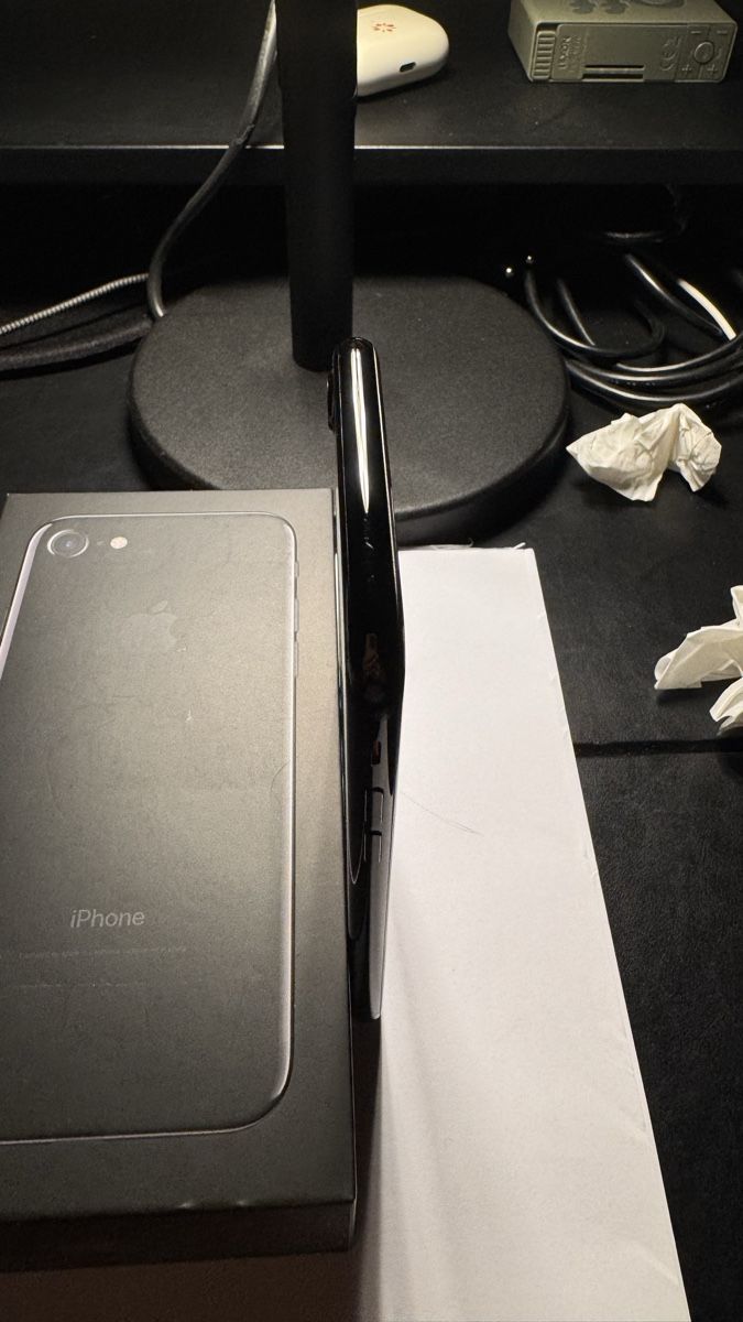 Apple Telefoni cellulari / Smartphones: Iphone 7 – Usato da Bern venduto da liv_f5lq 6