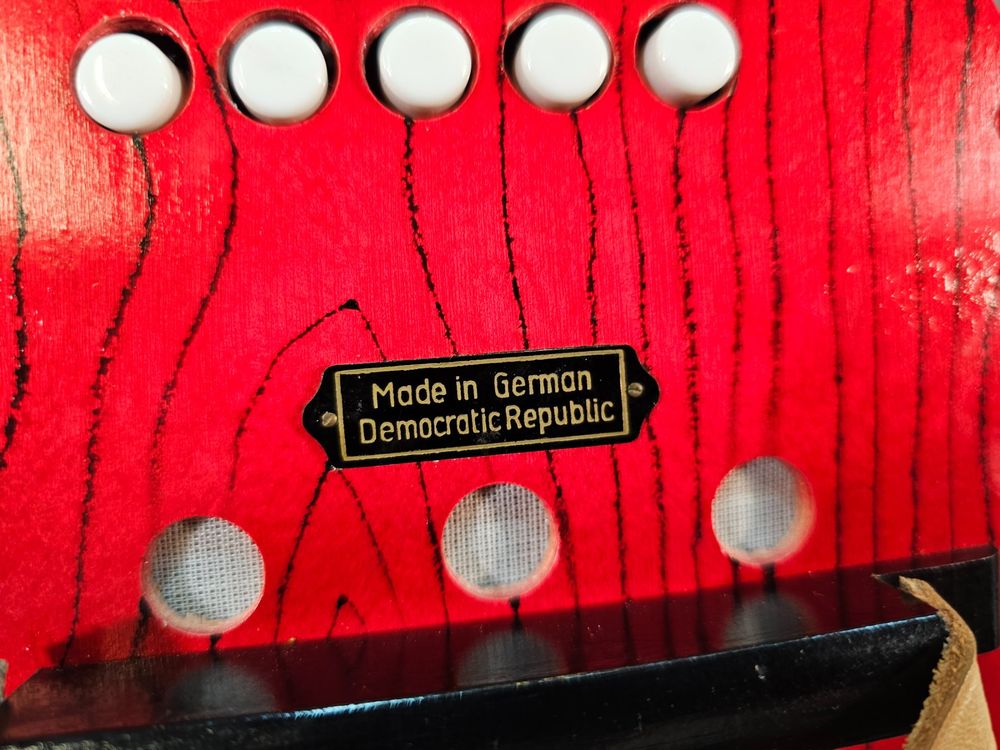 Klingenthal DDR Concertina kleines Akkordeon 1980s Kaufen