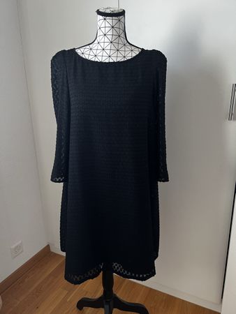 Robe noire Claudie Pierlot Paris, élégante pour l'hiver ✨