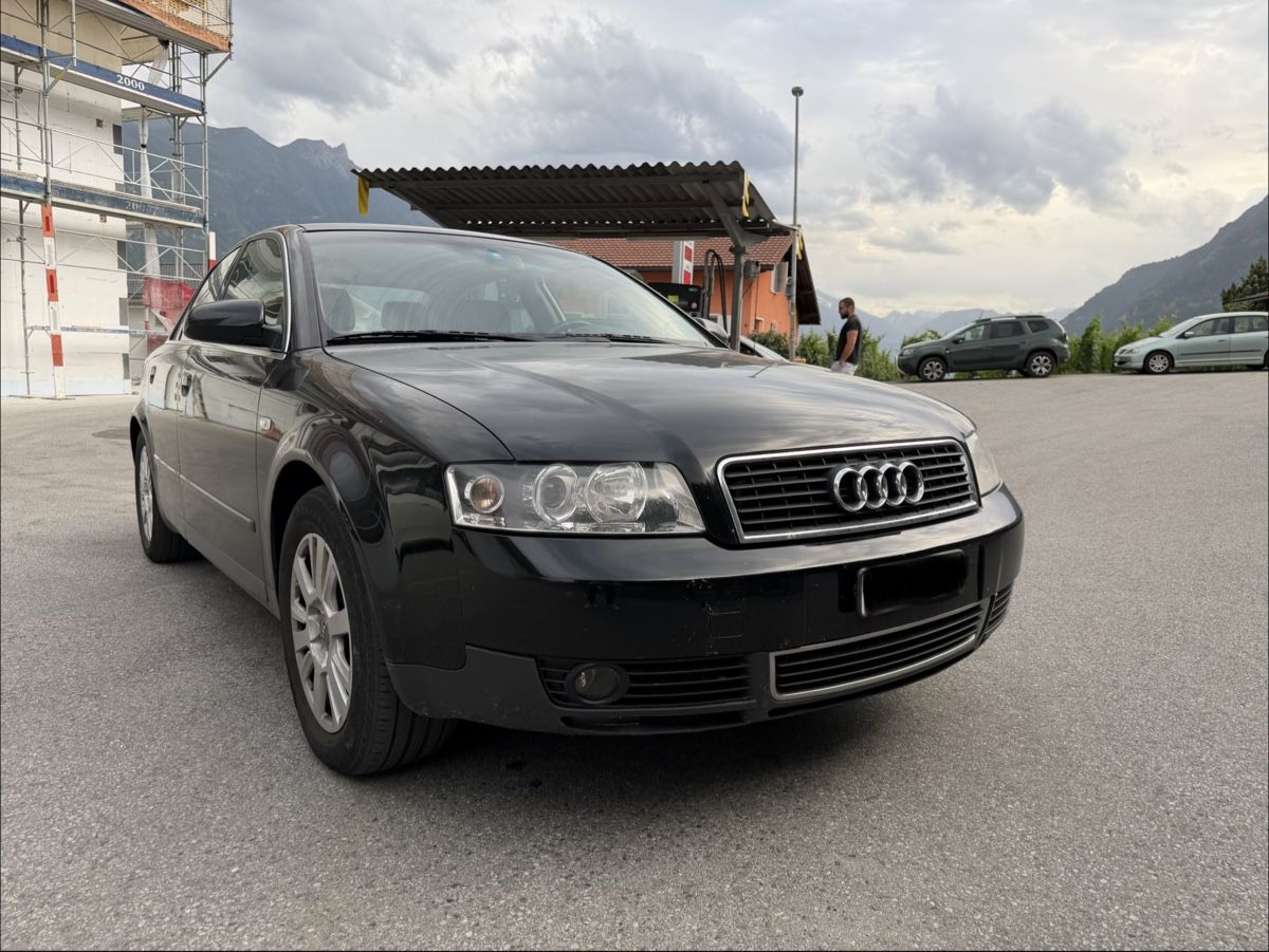 Audi Autos: Audi A4 B6 2.4 V6 – Gebraucht aus Monthey von gla_jw8q 6