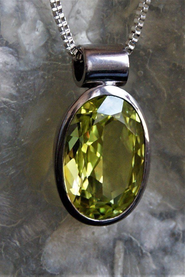 Sonstiger Schmuck: SET, FINGERRING, ANHÄNGER, COLLIER – Gebraucht aus Stadel von Wald100 1