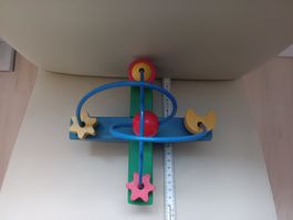 Motorikschleife aus Holz - ideales Spielzeug für Kinder