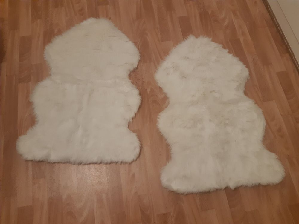 Lot De 2 Tapis De Selle Mouton Griffon Blanc – Taille Réelle (occasion)