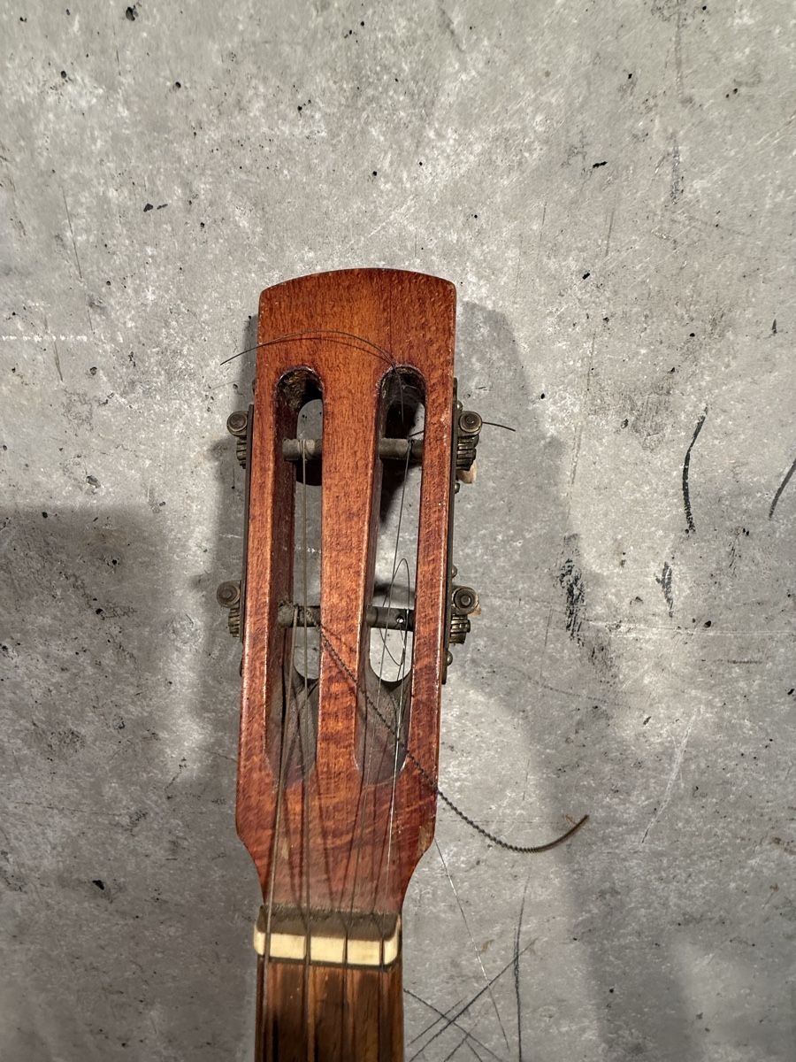 Vintage Strumenti musicali: Banjo vintage  avec étui, – Usato da Lausanne venduto da artnouveau04 6