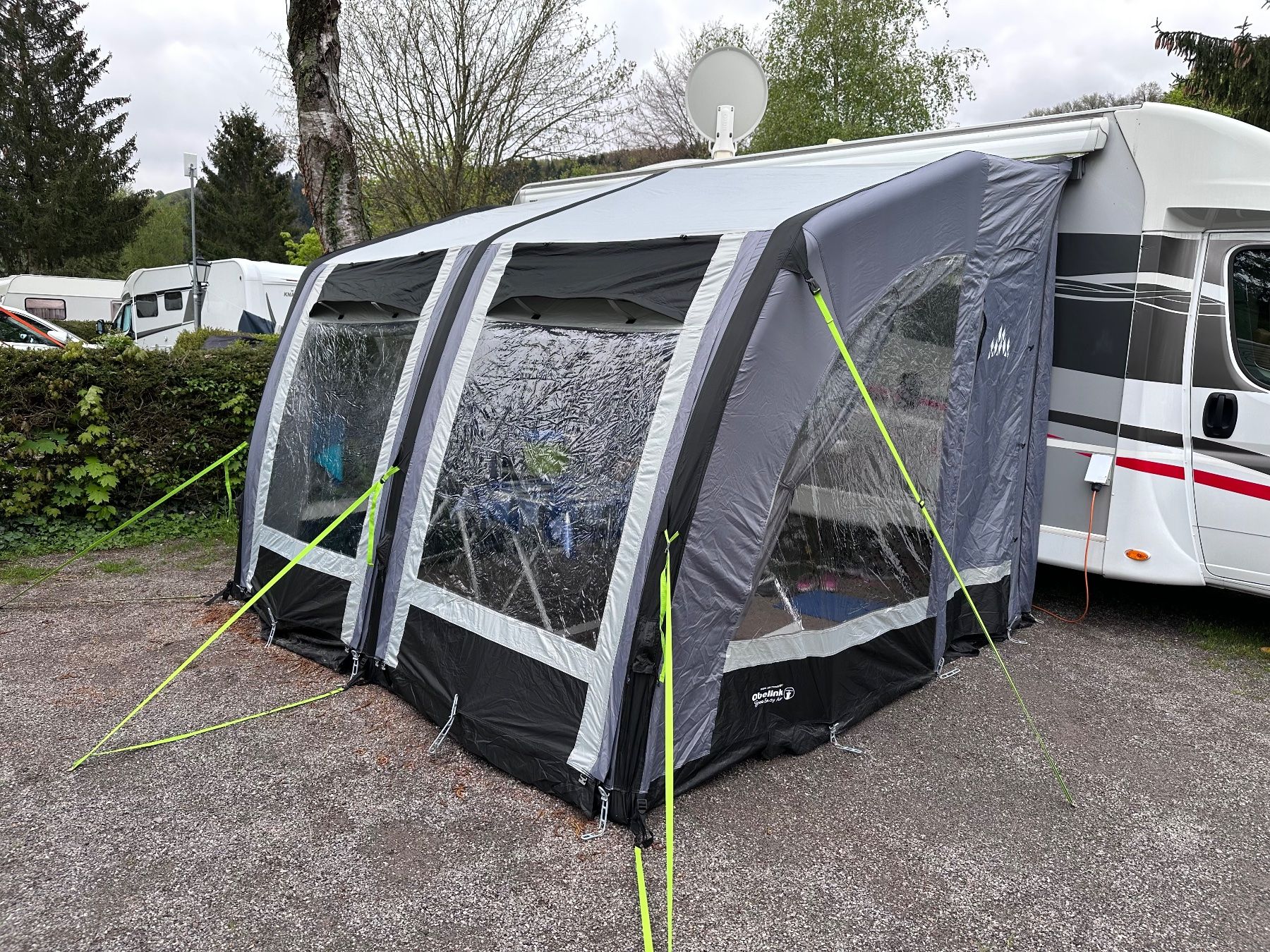Vorzelte & Markisen: Luftzelt zur Markise Wohnmobil – Gebraucht aus Schmitten FR von maik00