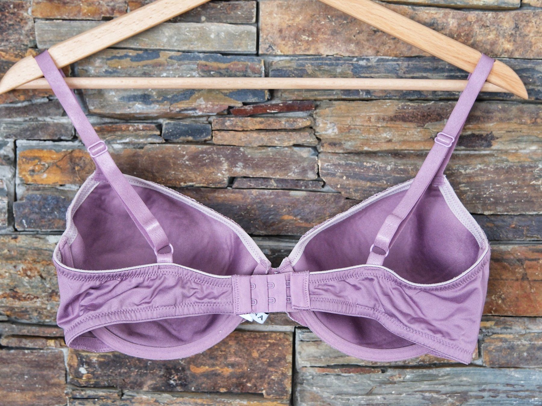 Beldona Altra biancheria intima: BH Beldona Gr. 80D lila – Usato da Wohlen AG venduto da Exitburn 2