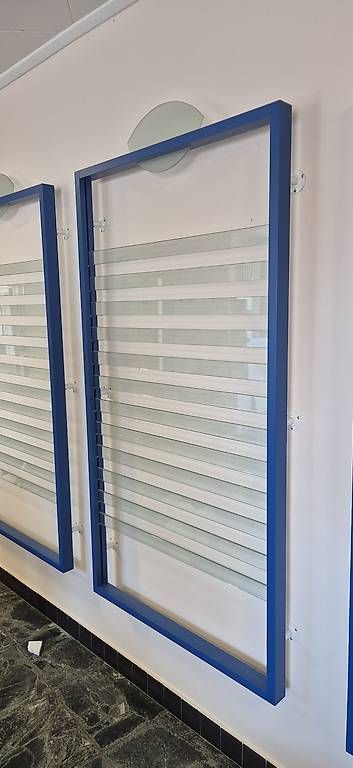 Allestimento di negozi e stand fieristici: Présentoir à lunettes – Usato da Ropraz venduto da AdrienMonnier